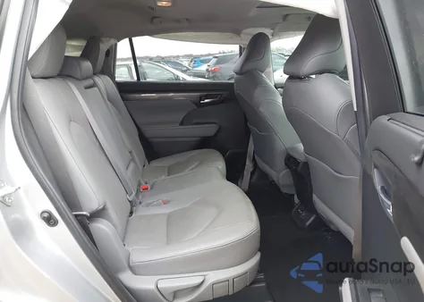 2020 Toyota Highlander Limited z USA, uszkodzony, nr VIN 5TDYZRAH1LS009289